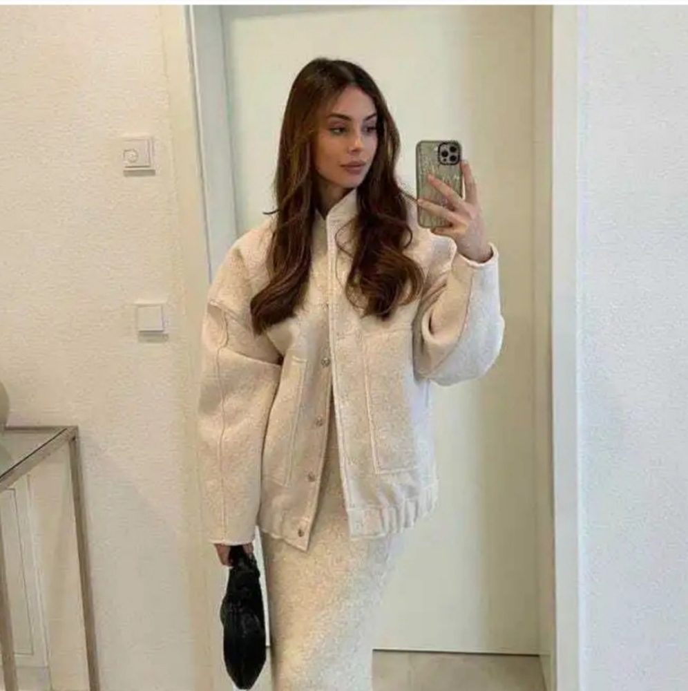 Zara Viral Oversized Bomber Jacket with Pockets Cream/Ecru Boucle - Picture 3 of 16